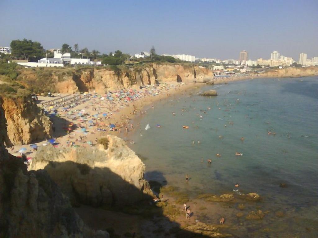 Apartamentos Coral Do Vau Portimao Exterior photo